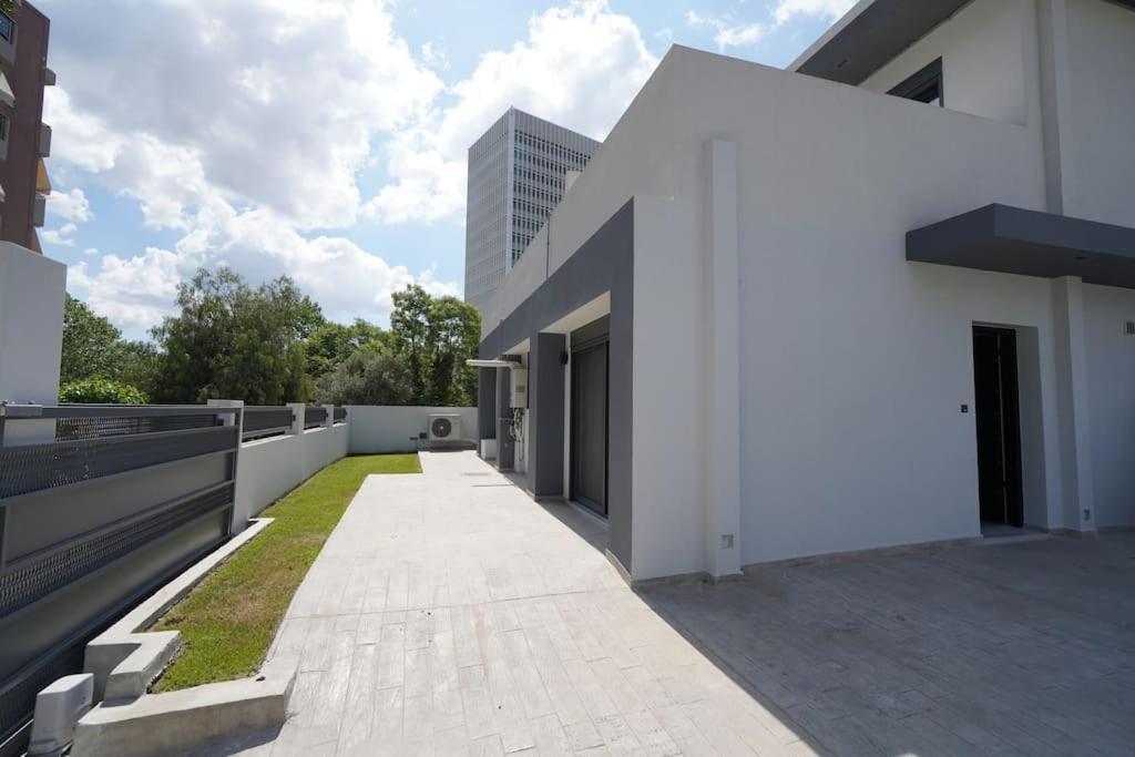 Brand New 3Br With 2 Bathrooms Marousi Apartment Athens Exterior photo